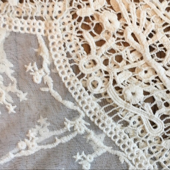 NEW LACE and MESH CROP TOP ~ last 1 - Picture 12 of 14